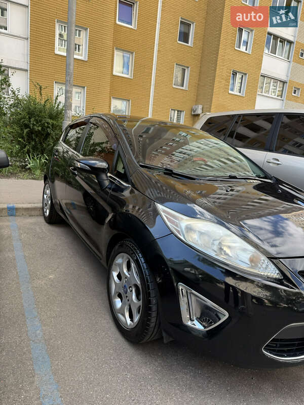 2012 ford fiesta