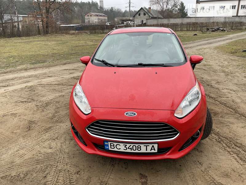 2013 ford fiesta