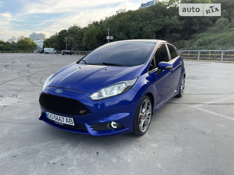 2015 ford fiesta