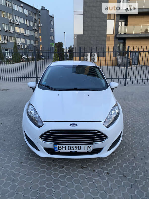 2016 ford fiesta