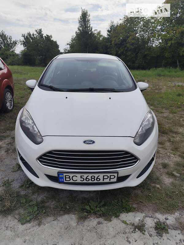 2016 ford fiesta