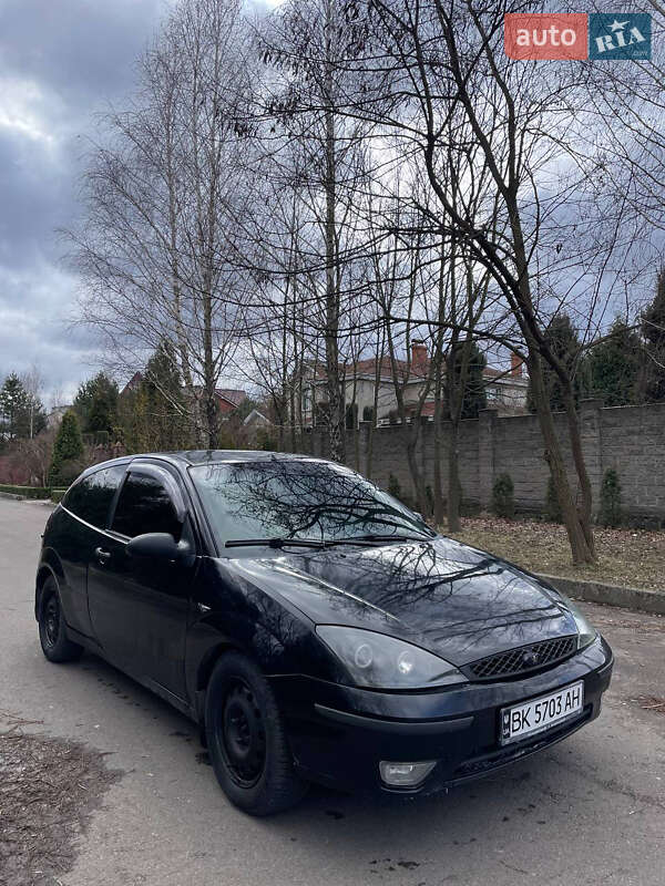 2005 FORD Focus