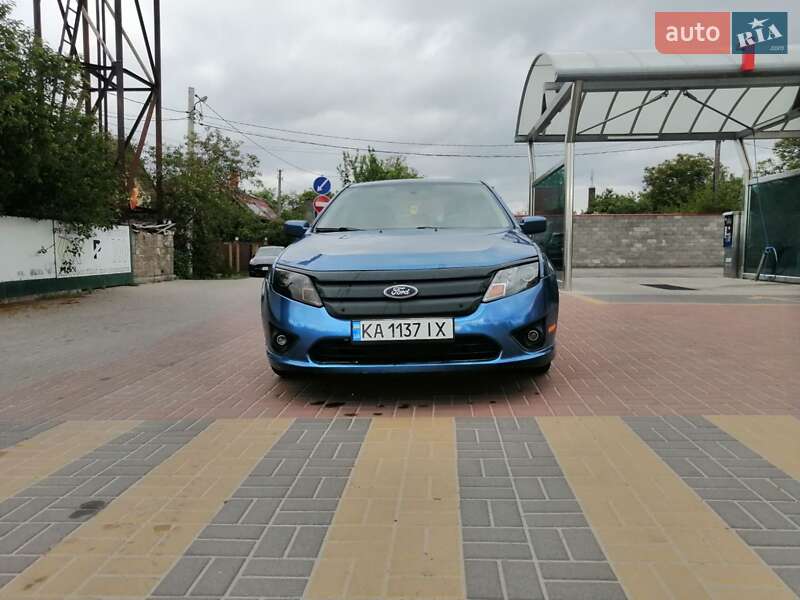 2010 ford fusion