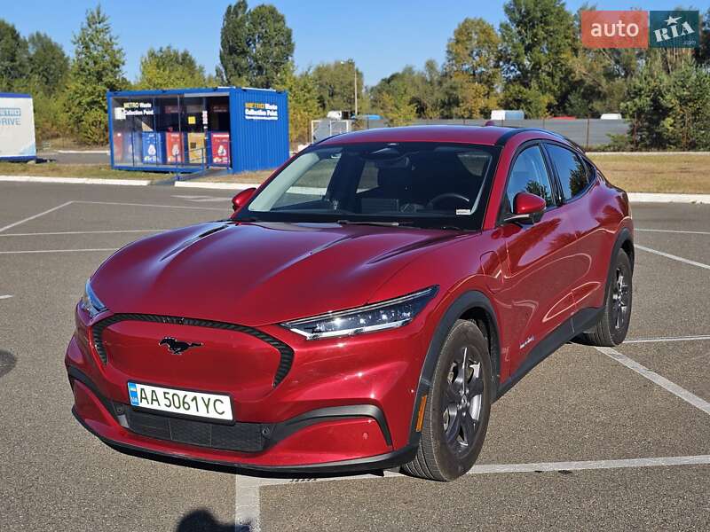 2021 FORD Mustang Mach-E