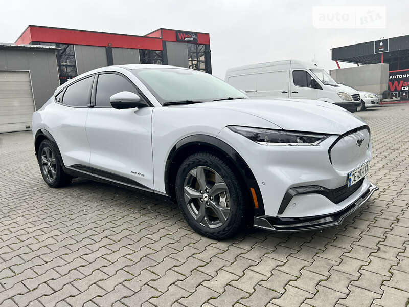 2021 ford mustang mach-e