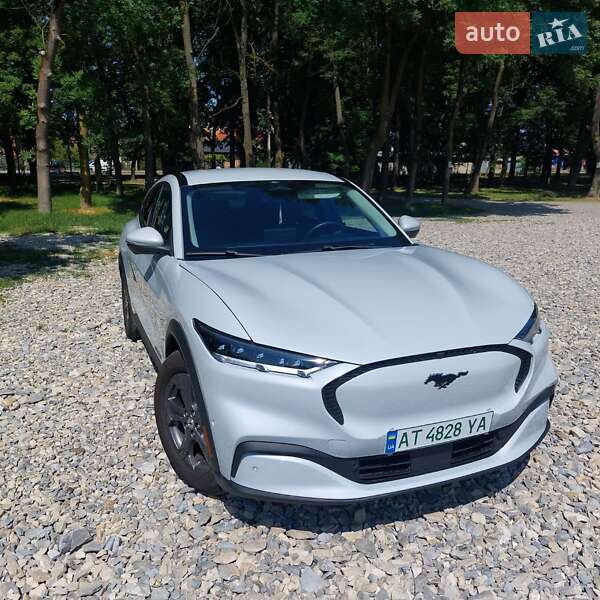 2021 FORD Mustang Mach-E