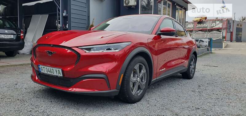 2021 ford mustang mach-e