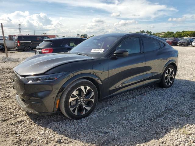 2022 ford mustang ma