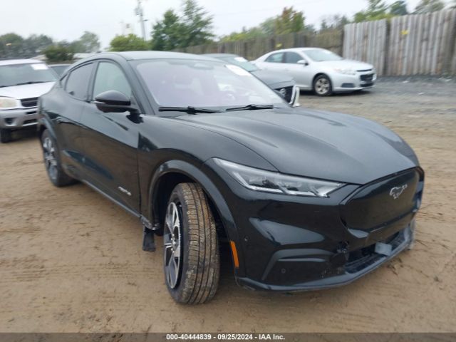 2021 FORD Mustang Mach-E