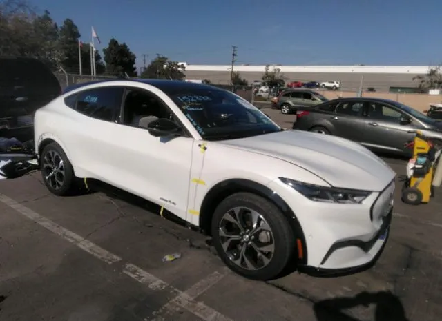 2021 ford mustang mach-e
