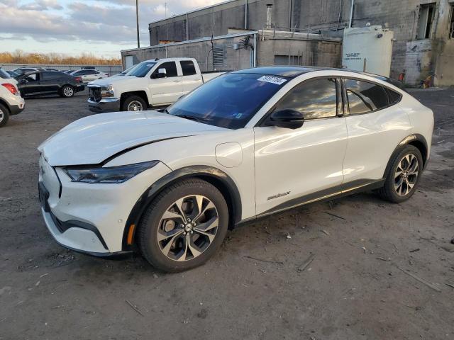 2021 FORD Mustang Mach-E