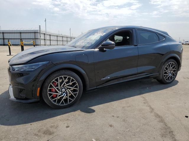 2022 ford mustang ma