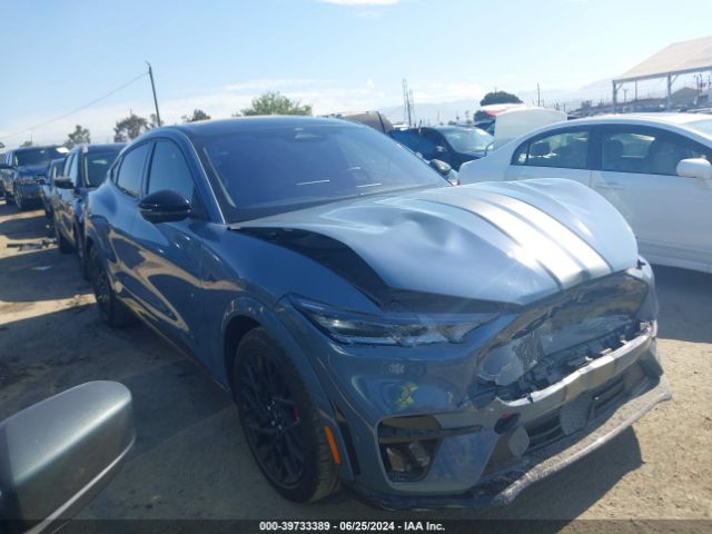 2022 ford mustang mach-e