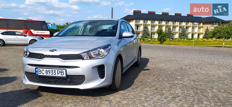2020 kia rio