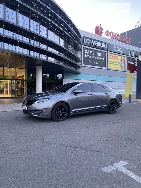 2014 lincoln mkz