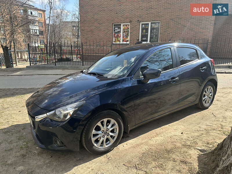 2015 mazda 2