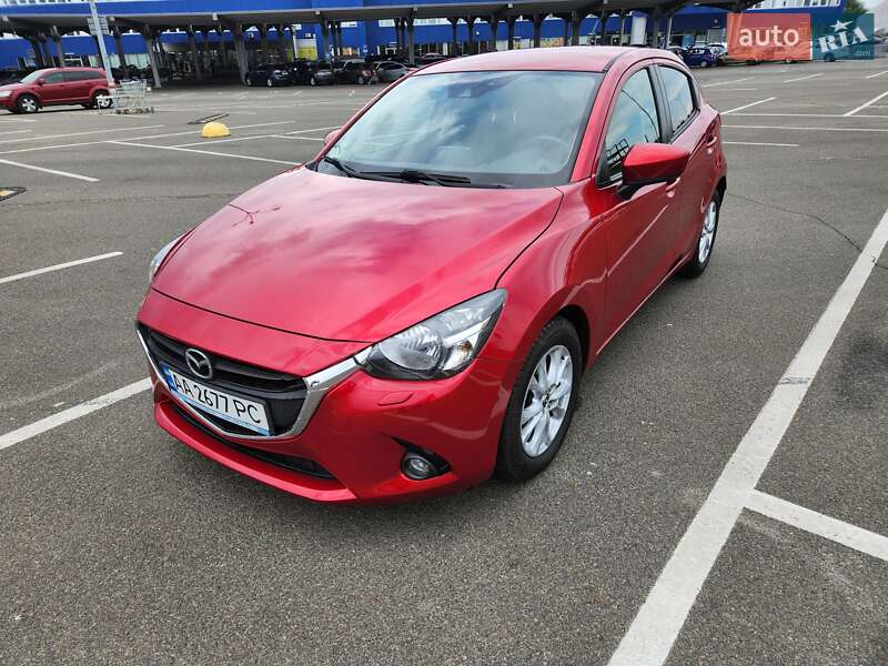 2016 mazda 2