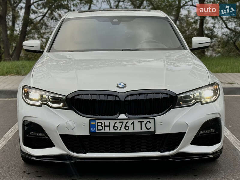 2019 bmw 330i