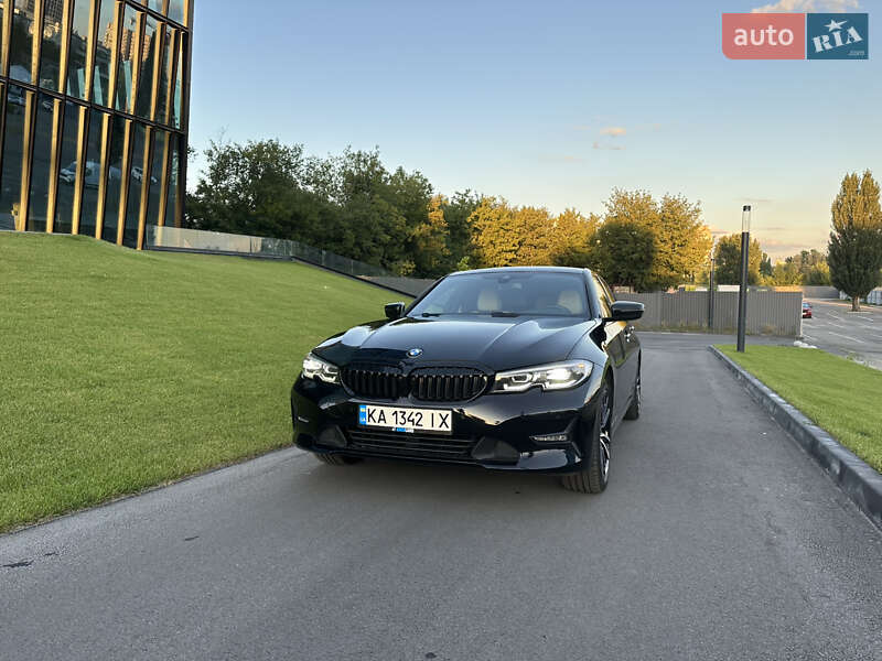2019 bmw 330i