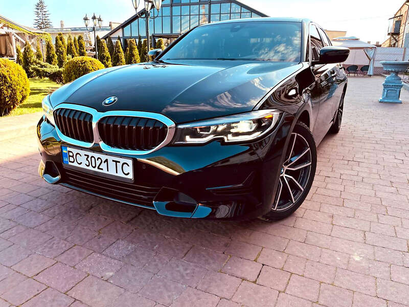 2019 bmw 330i