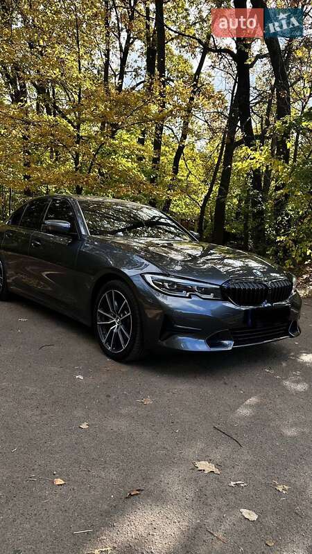2019 bmw 330xi