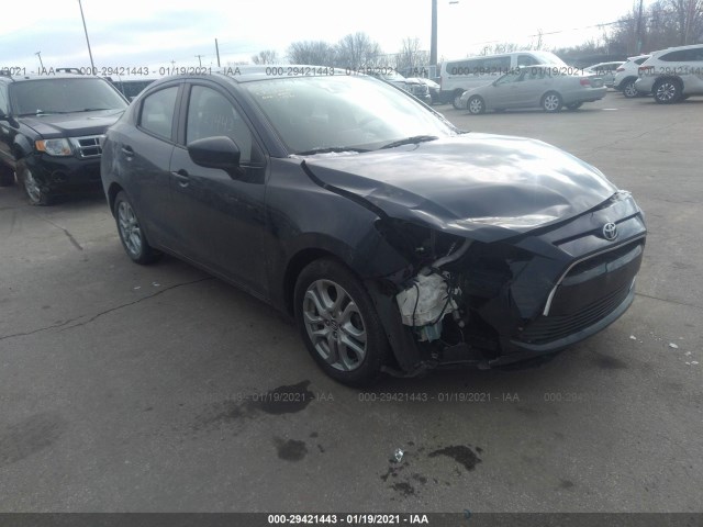 2017 toyota yaris ia