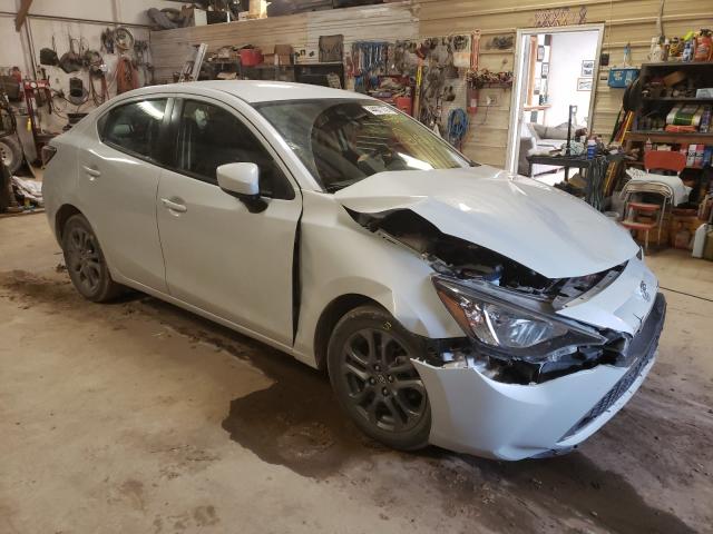 2018 toyota yaris l