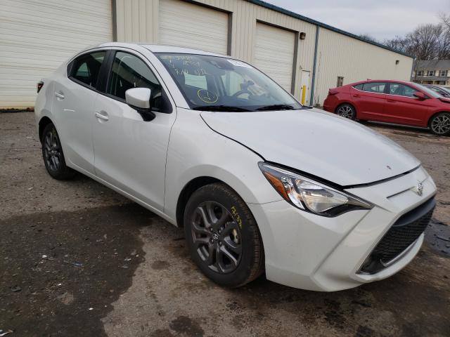2019 toyota yaris l