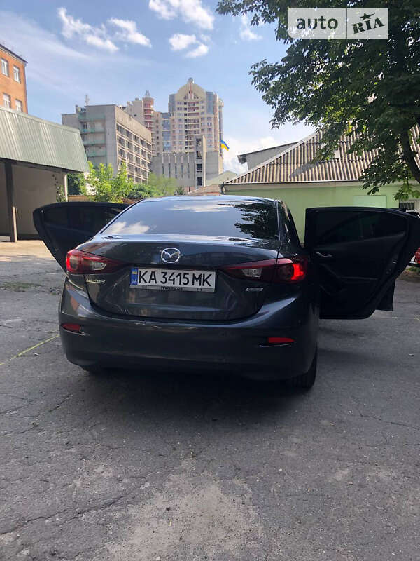 2015 mazda 3