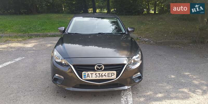 2015 MAZDA Mazda3