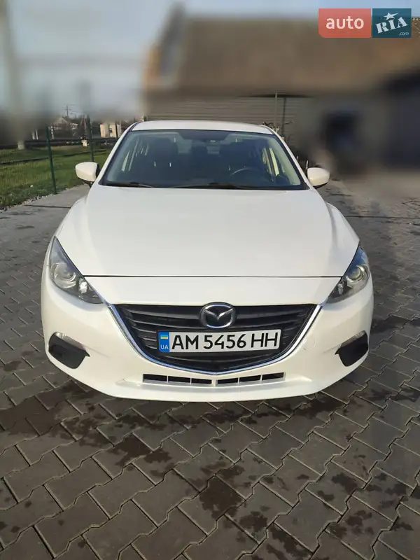 2014 mazda 3