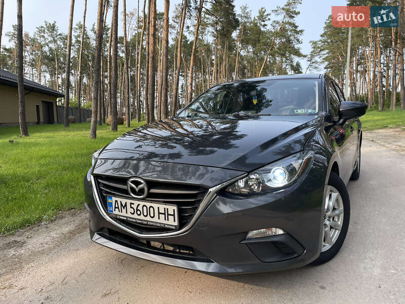2015 mazda 3