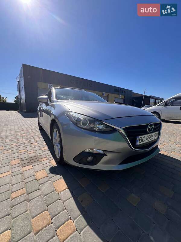 2014 mazda 3