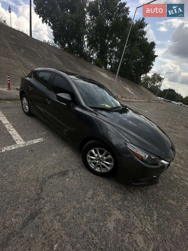 2018 mazda 3