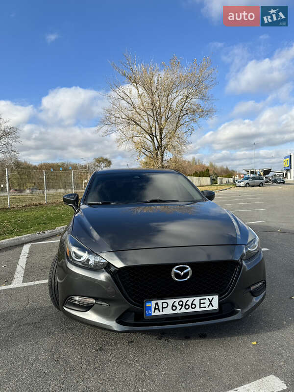 2018 mazda 3