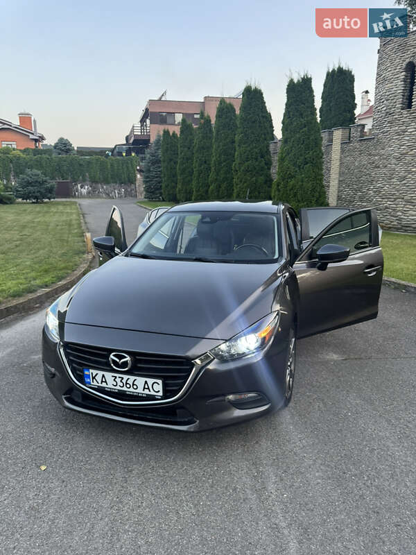 2018 mazda 3