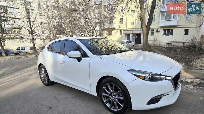 2018 mazda 3