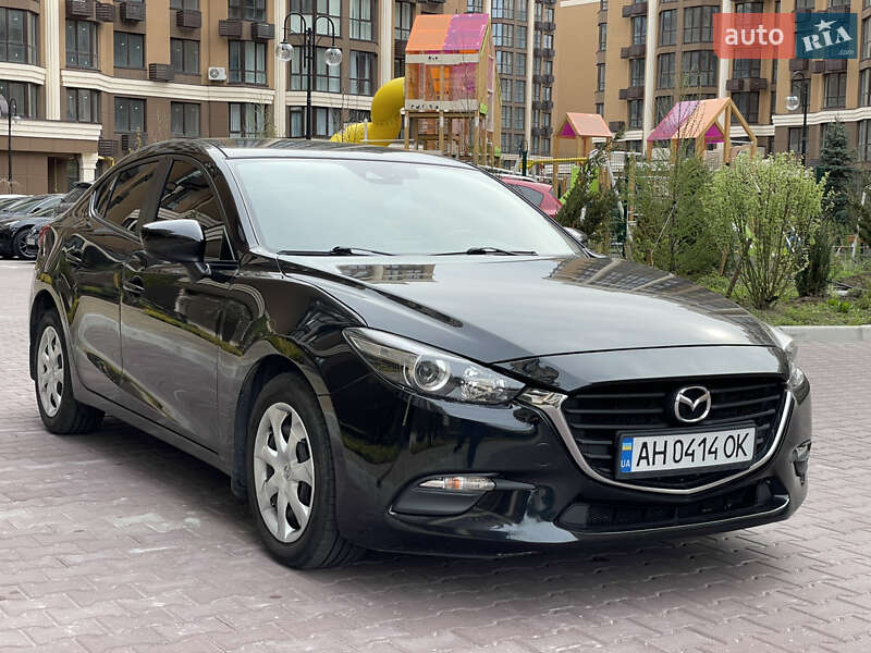 2018 mazda 3