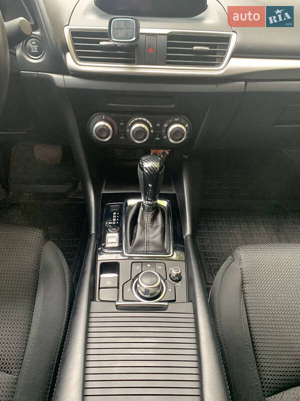 2017 mazda 3