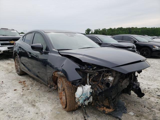 2018 MAZDA Mazda3