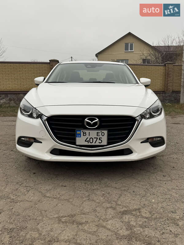 2018 MAZDA Mazda3