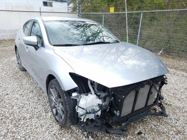 2018 mazda 3 touring
