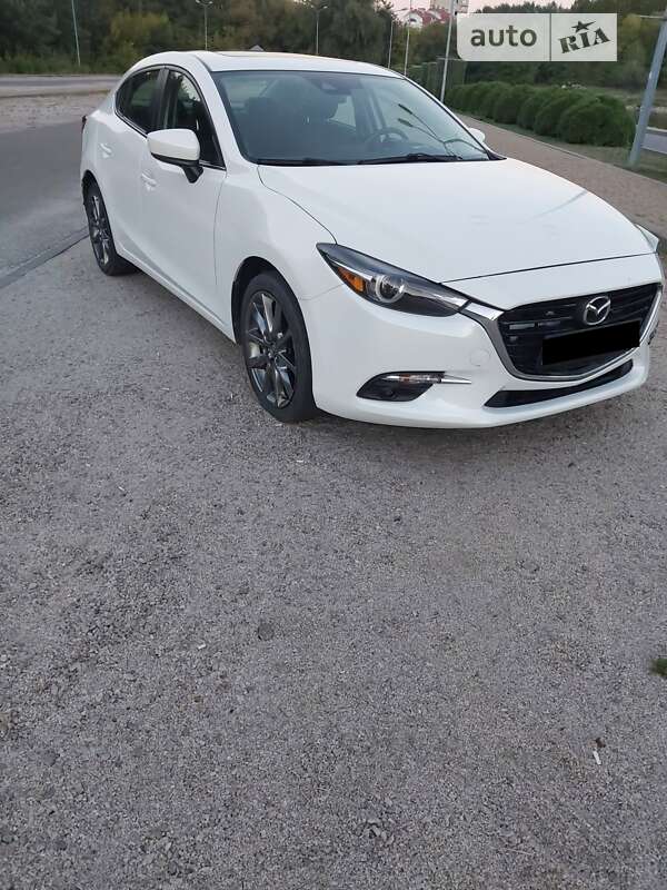 2018 mazda 3