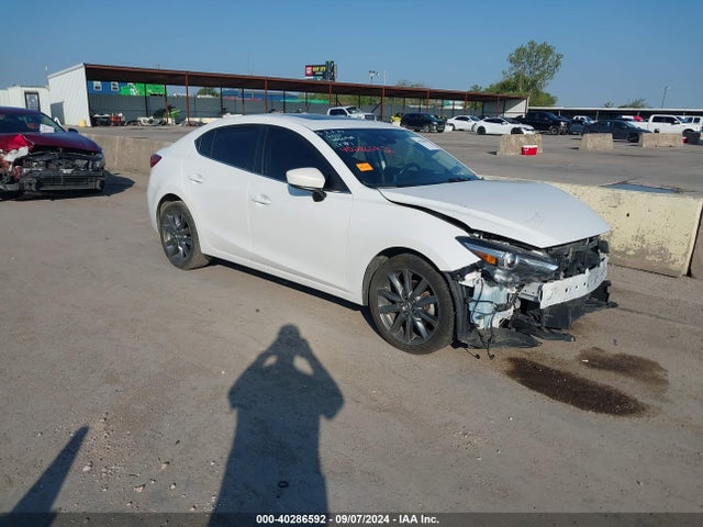 2018 mazda mazda3