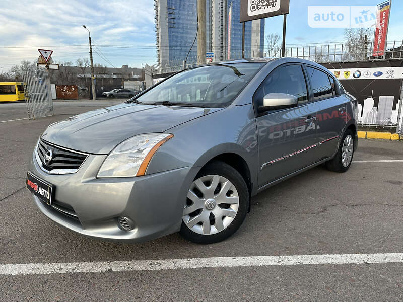 2012 nissan sentra