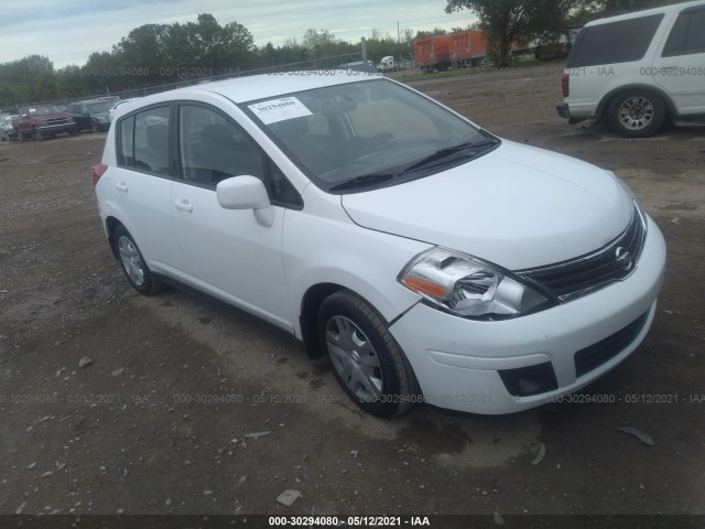 2011 nissan versa