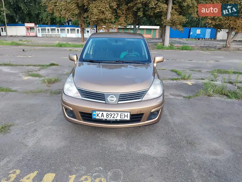 2007 nissan tiida