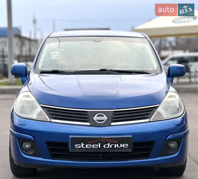 2007 nissan tiida