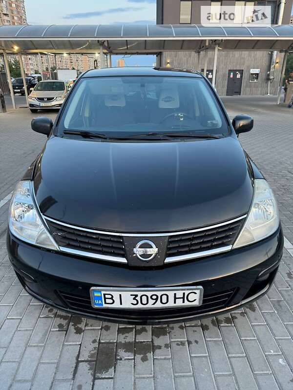 2007 nissan tiida