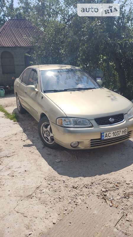 2000 nissan sentra
